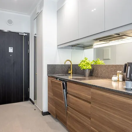 Direkt An Der Promenade In Swinemuende By Interhome 아파트 *